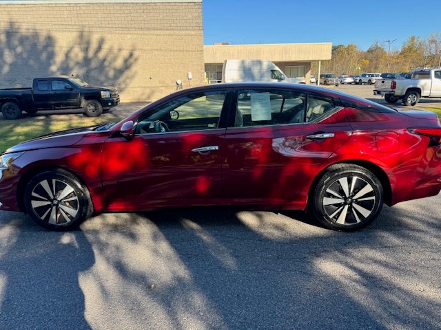 2022 Nissan Altima 2.5 SL