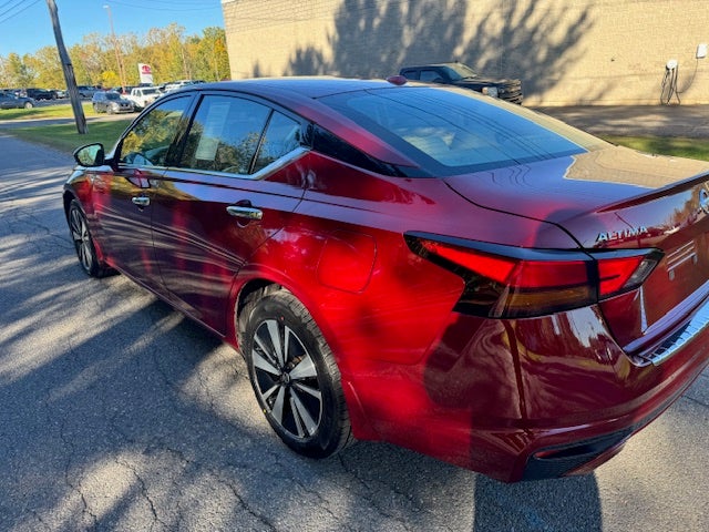 2022 Nissan Altima 2.5 SL