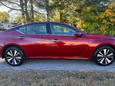2022 Nissan Altima 2.5 SL